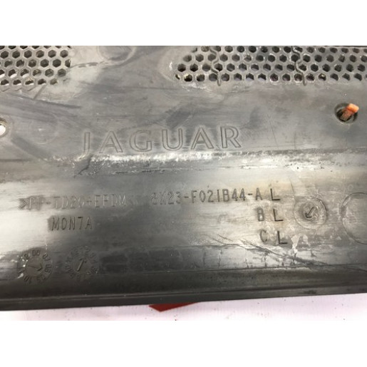 Накладка под лобовое стекло (жабо) левое Jaguar XF 2008-2015 8X23F021B44AL